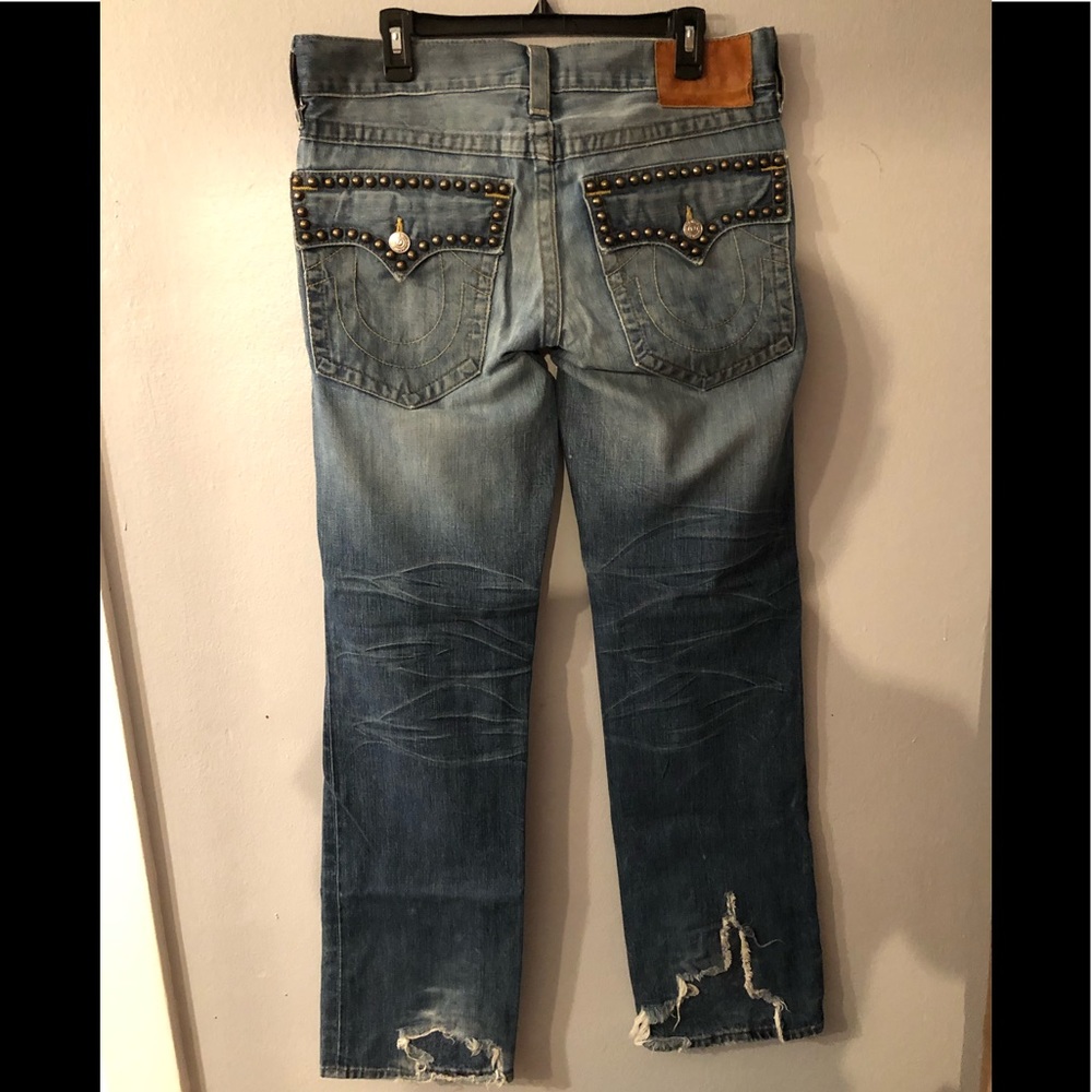 True Religion jeans with studs!!! ⭐️⭐️⭐️